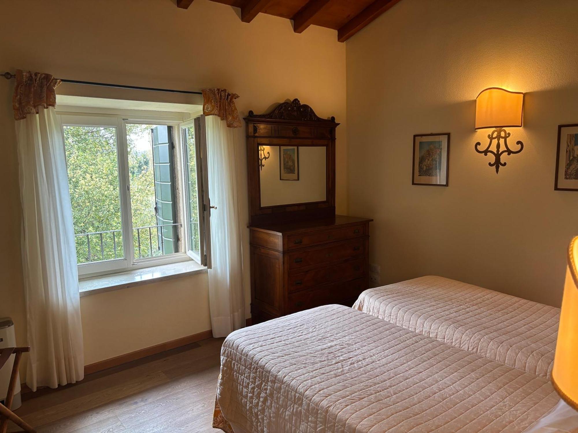 Relais Corte Paradiso Песк'єра-дель-Гарда Екстер'єр фото